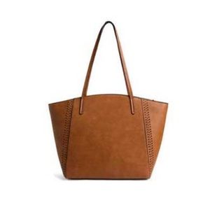 ✨💕 HOST PICK!! 💕✨ Seven Hills Dante Tote